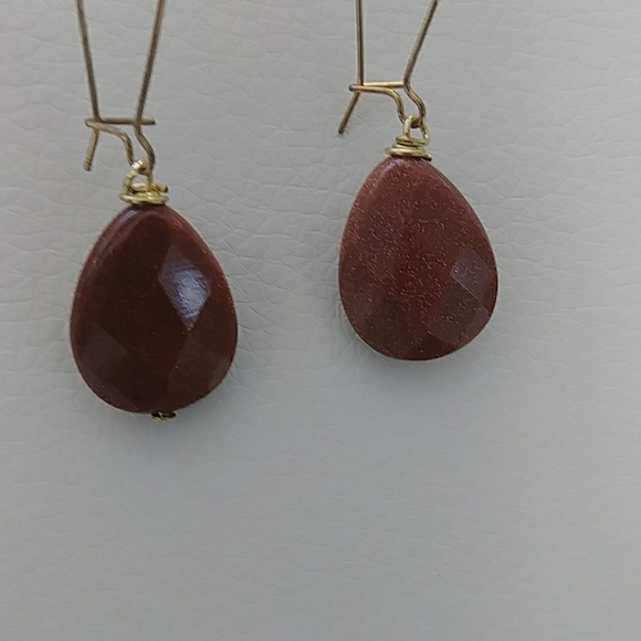 Faceted Goldstone Teardrop Earring - Picture 4 of 8